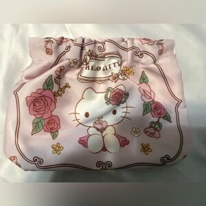 🆕 Hello Kitty coin bag